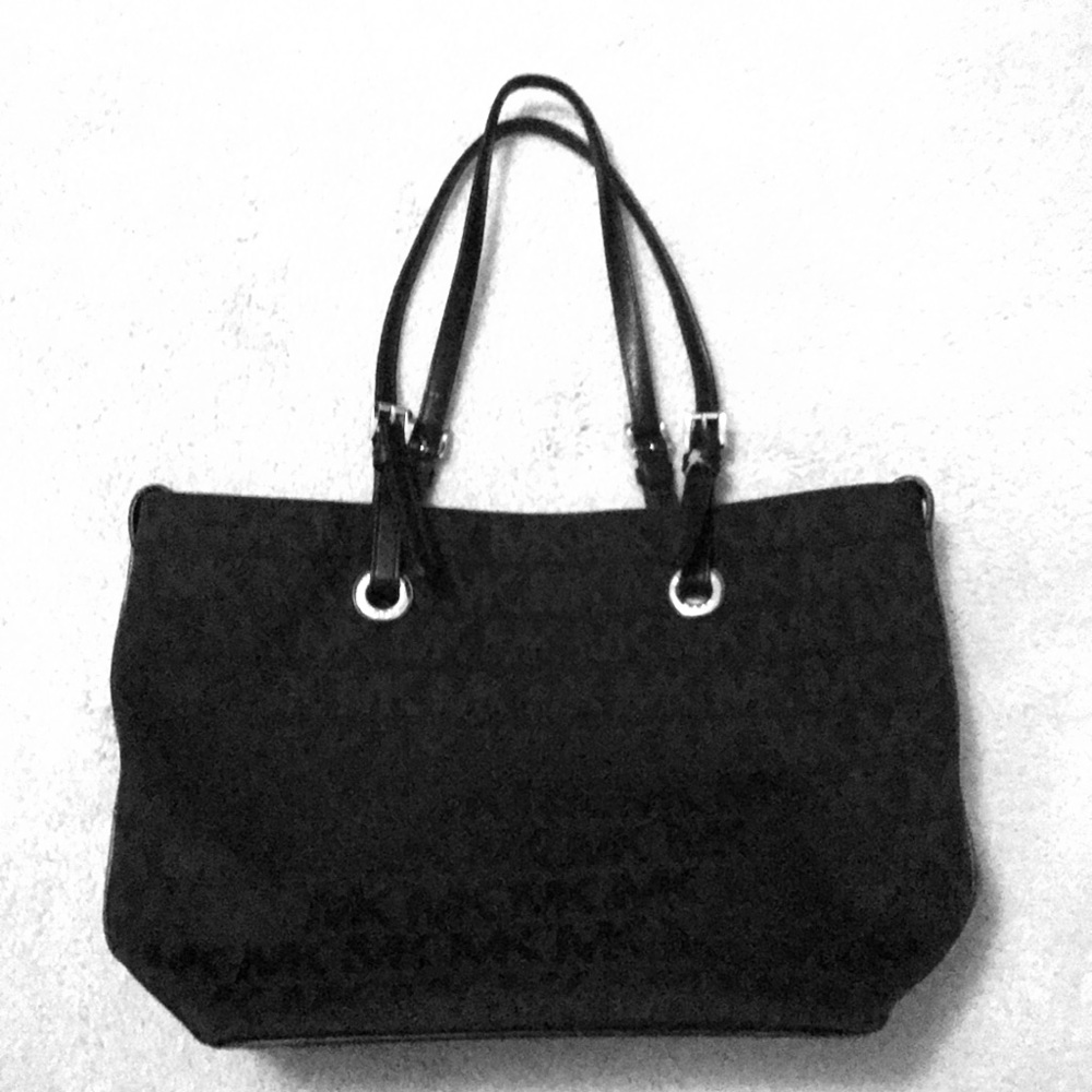 Michael Kors canvas logo tote 👜